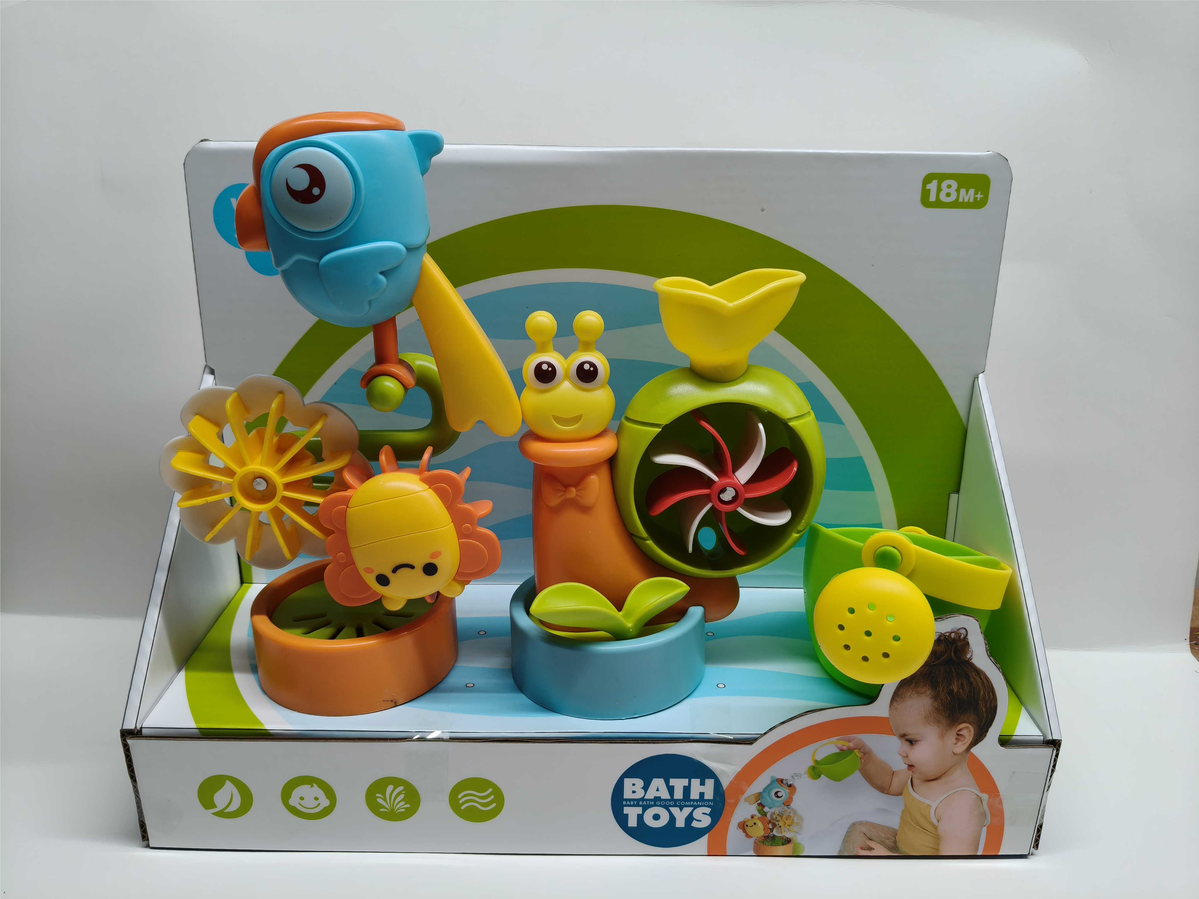 Игрушки для ванной: попугаи и улитки, дисплей