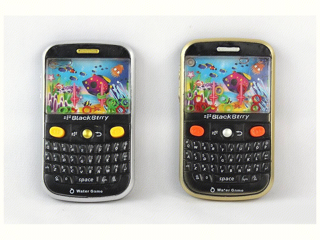 Водяной пистолет-телефон BlackBerry