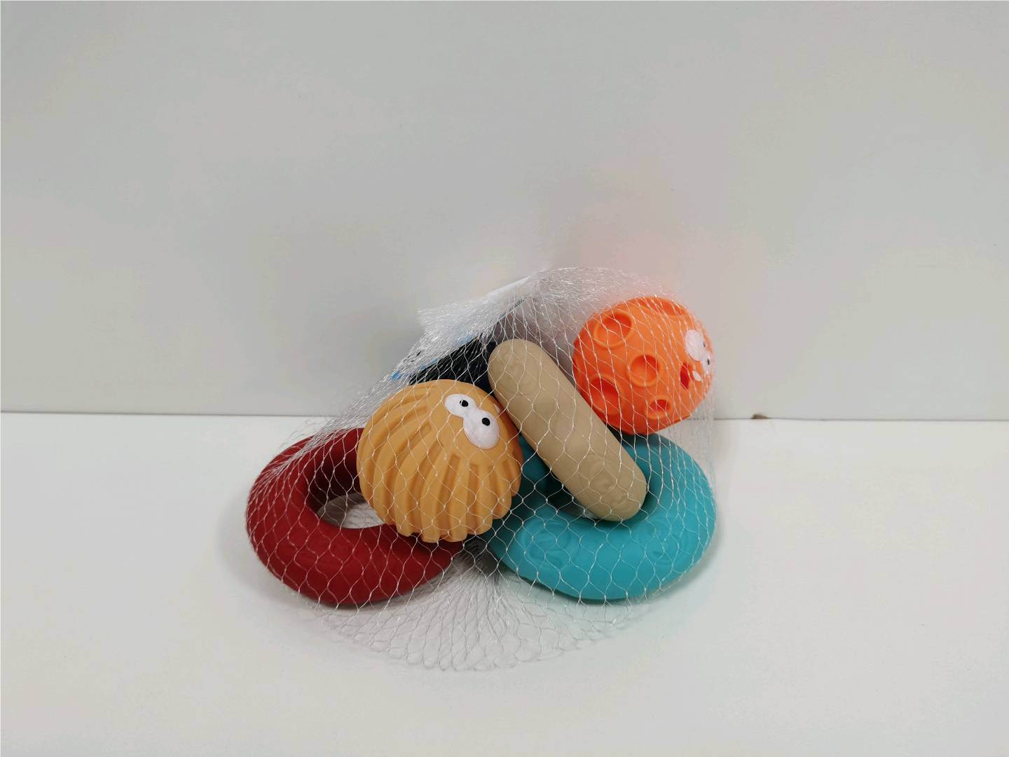 Игрушки для ванной Пирамидка-пищалка, 6 шт.