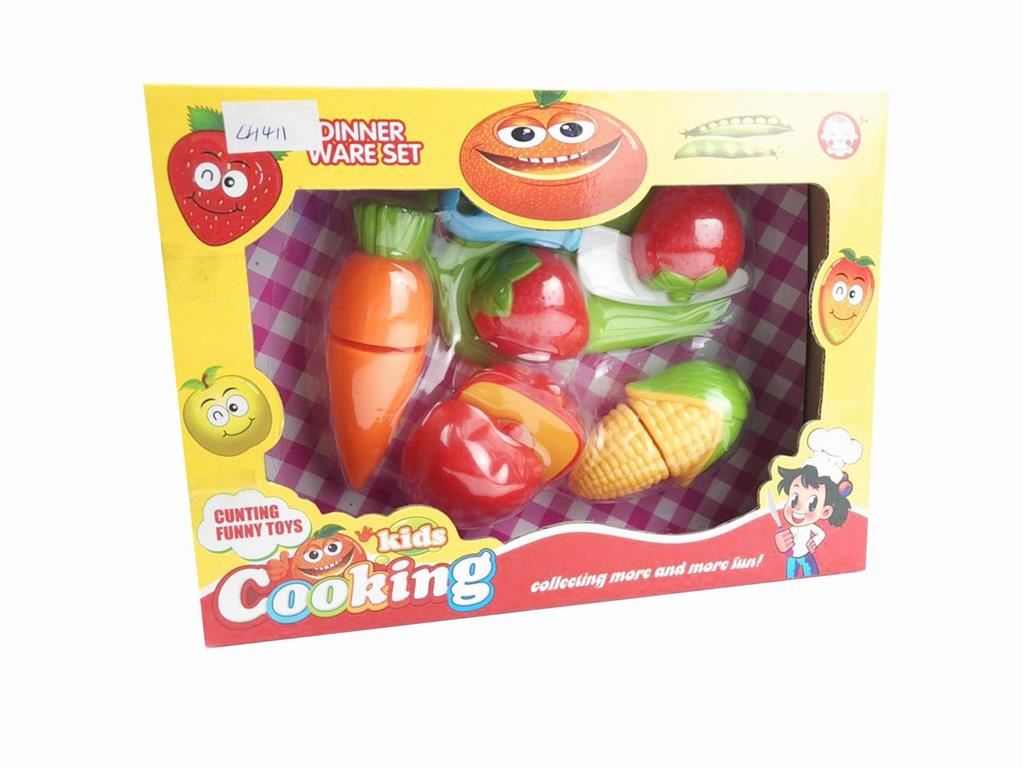 Игрушка "Фрукты на липучках" в коробке