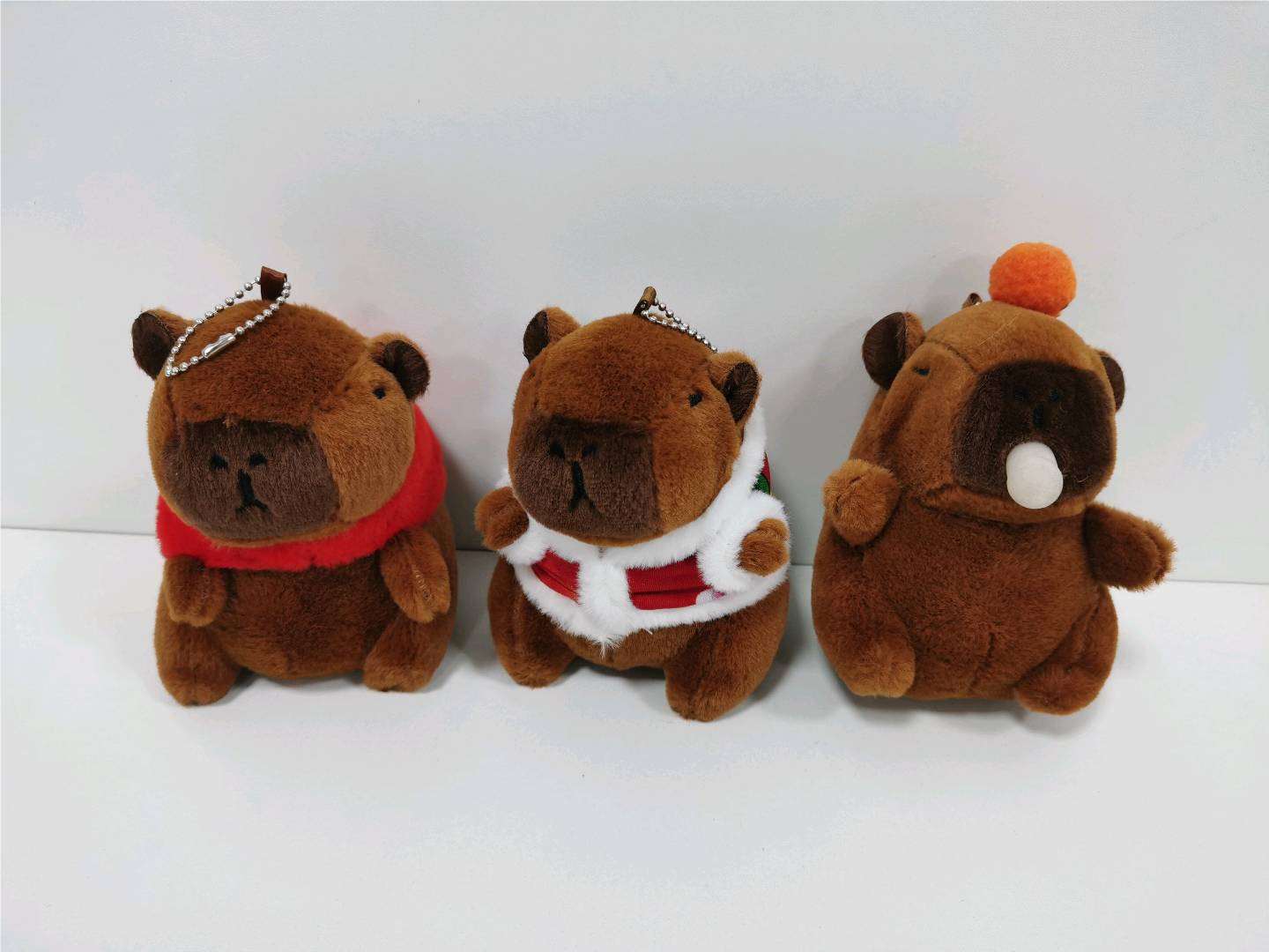 Мягкие игрушки капибары, 9 шт. в упаковке