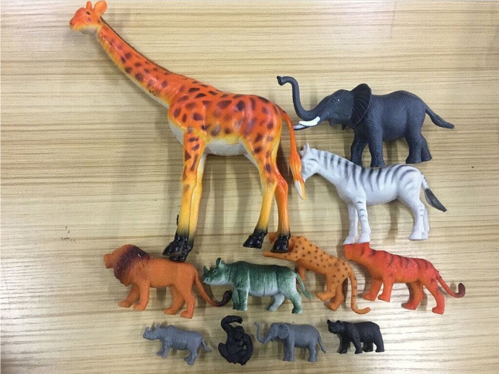 Набор фигурок животных "Animal cover"