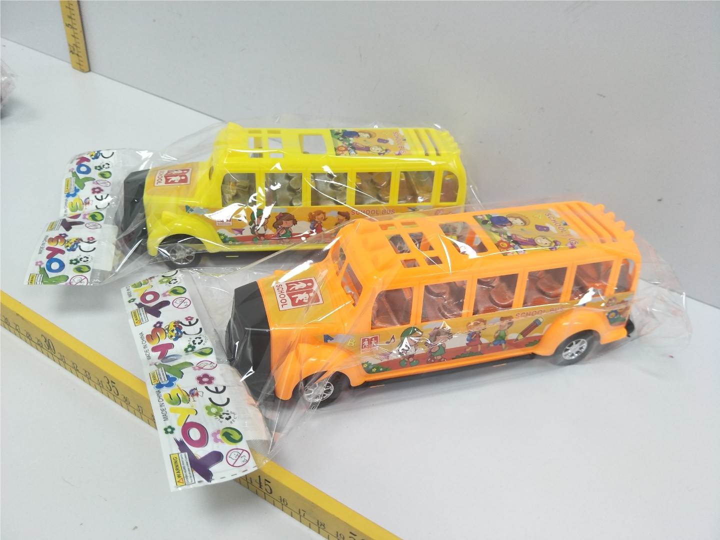 Инерционный школьный автобус Taxi School Bus