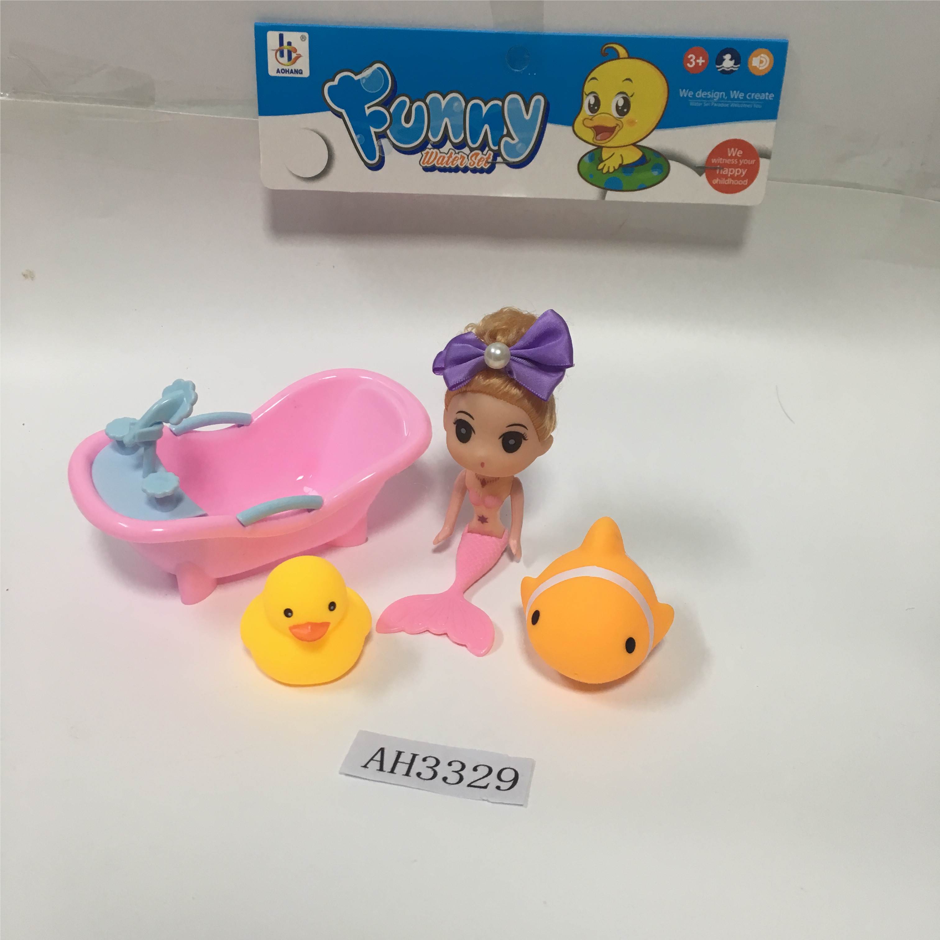 Набор игрушек: Русалка, животные и мини-бассейн