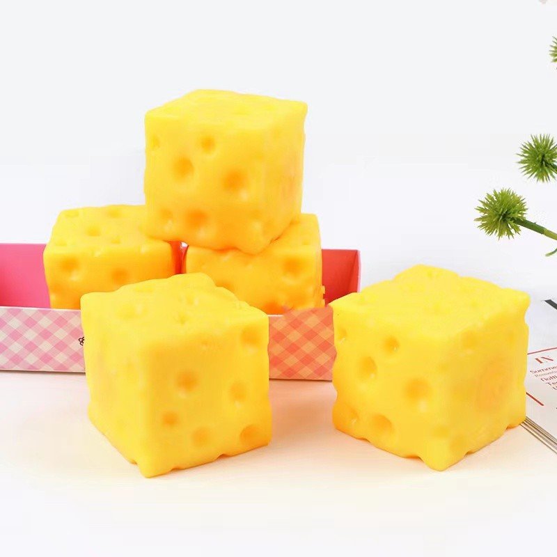 Антистресс игрушка "Сыр"