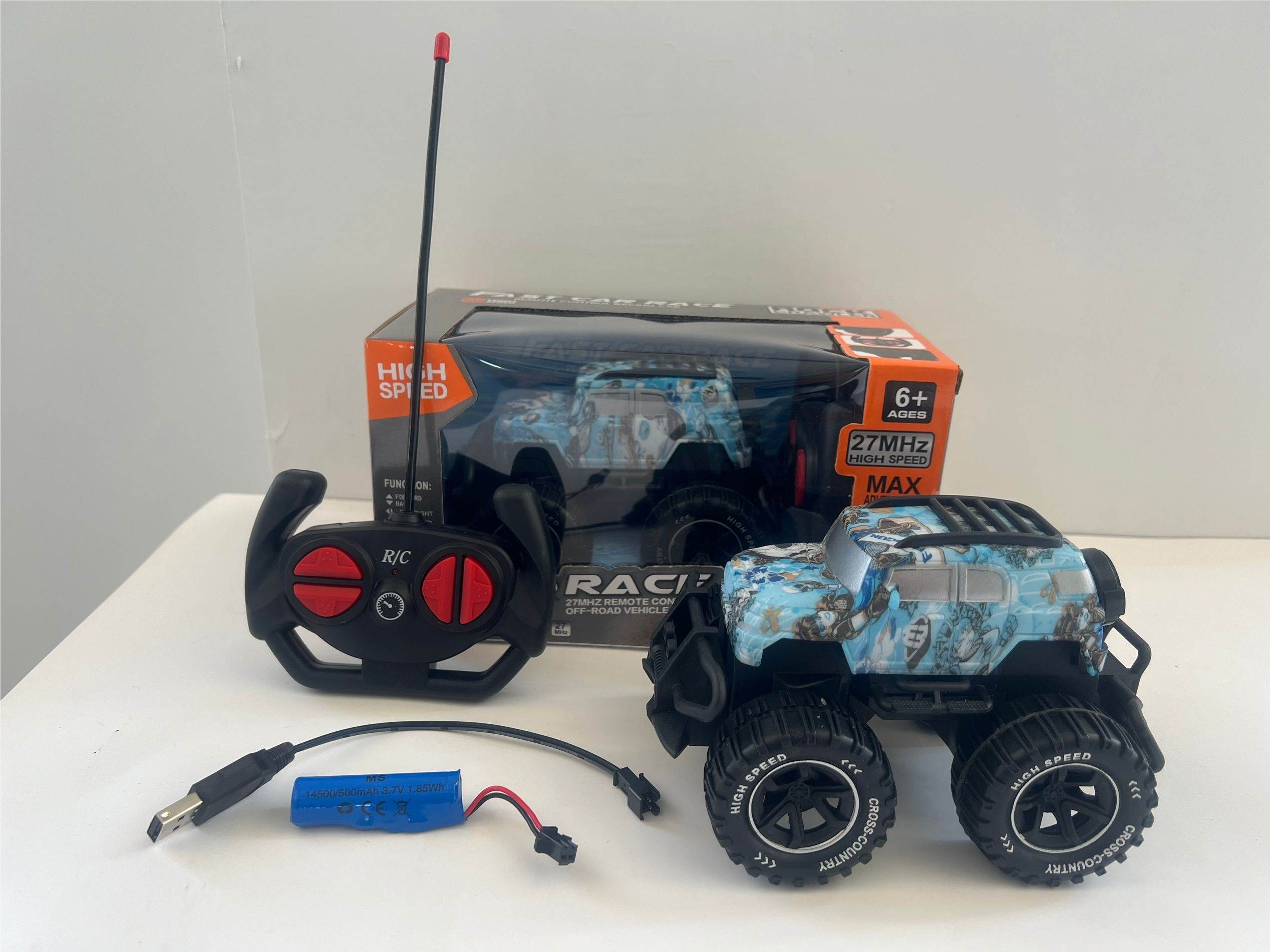 Внедорожник на радиоуправлении Land Cruiser (с аккумулятором)