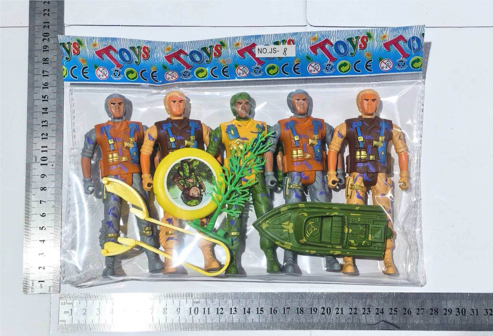 Военный набор игрушек
