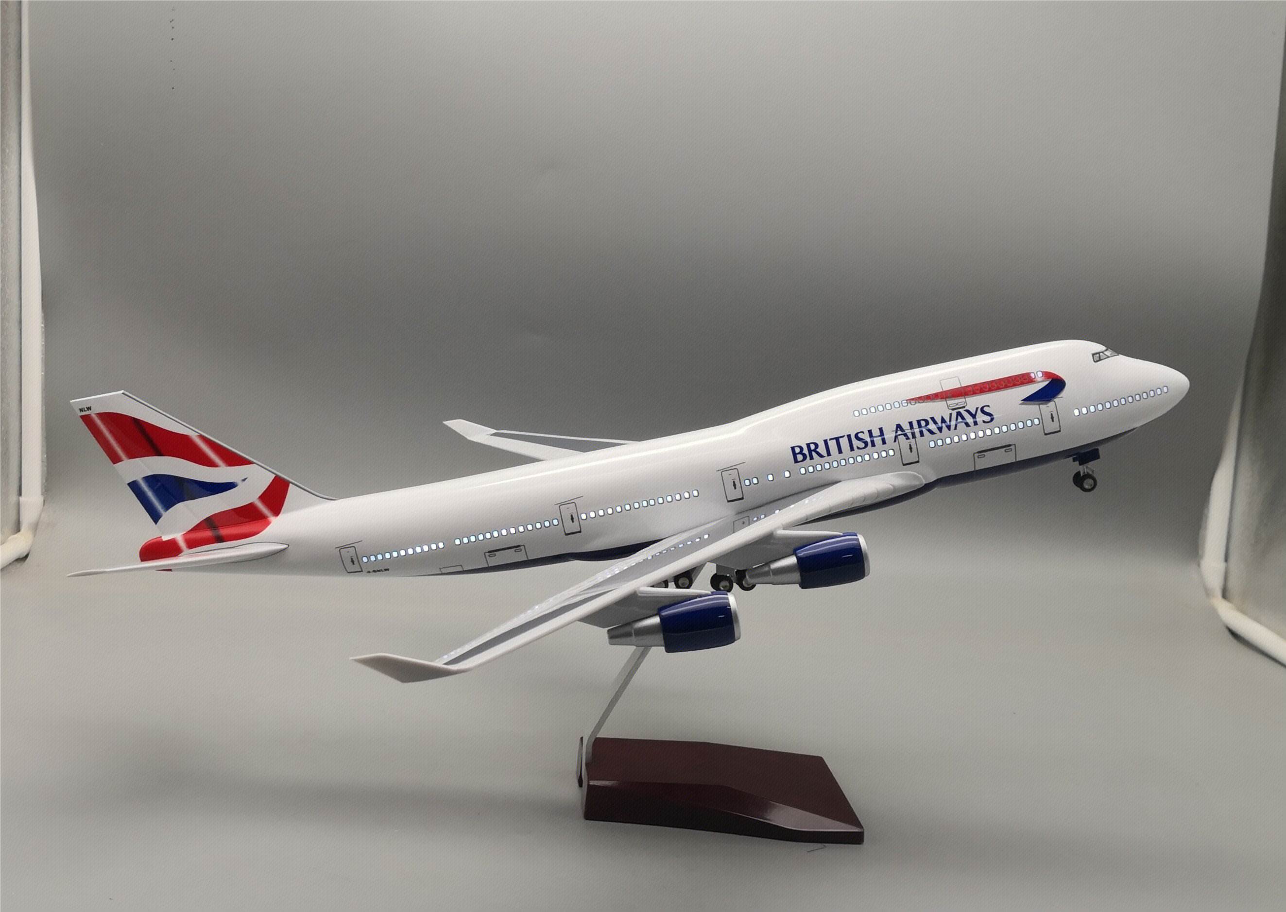 Модель самолета Boeing 747 British Airways 47см