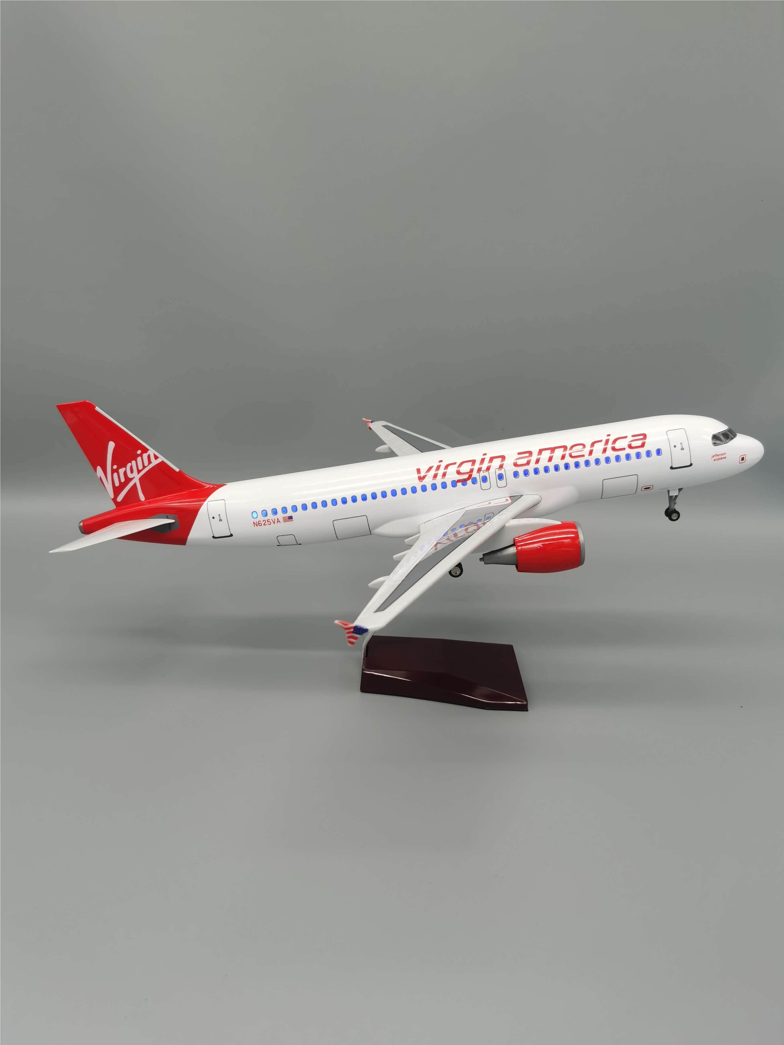 Модель самолета Virgin 1:80, 47 см, со светом и колесами