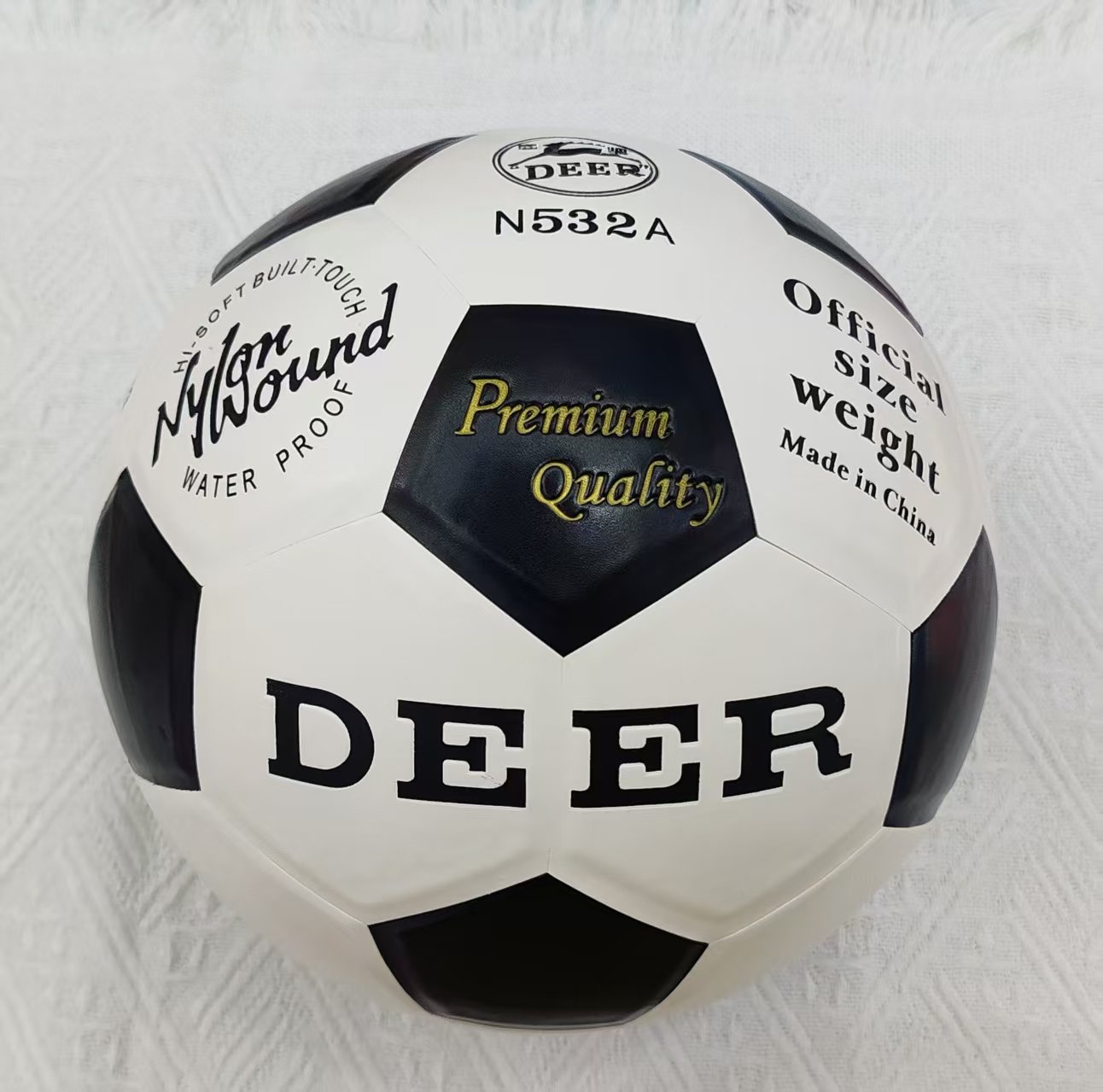Футбольный мяч 5# DEER 400г, PU кожа, наклейки