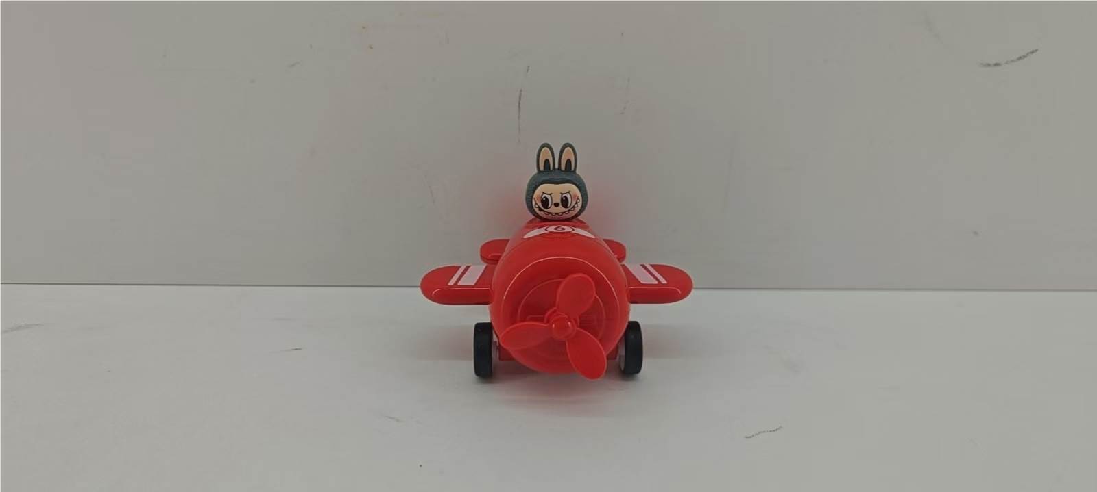 Инерционный самолет Labu