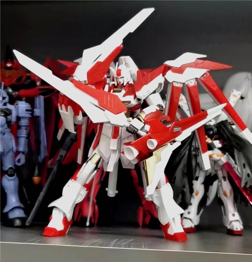 Сборная модель Gundam Courage Red Bull