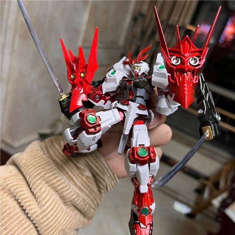 Сборная модель робота Gundam в стиле Warring States