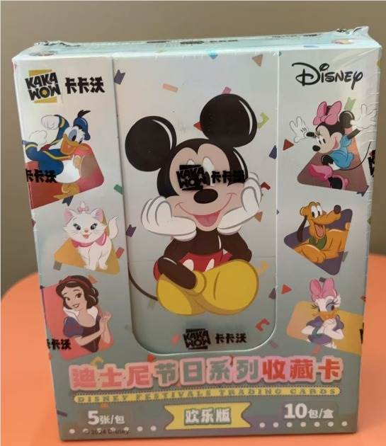Карточная игра Disney Fun Edition (10 бустеров)