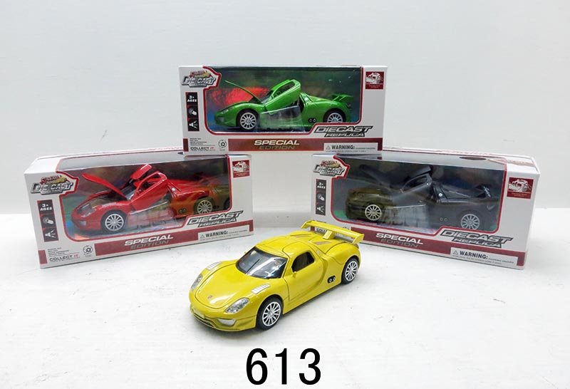 Металлическая модель Porsche 918, масштаб 1:32, инерционная, со светом