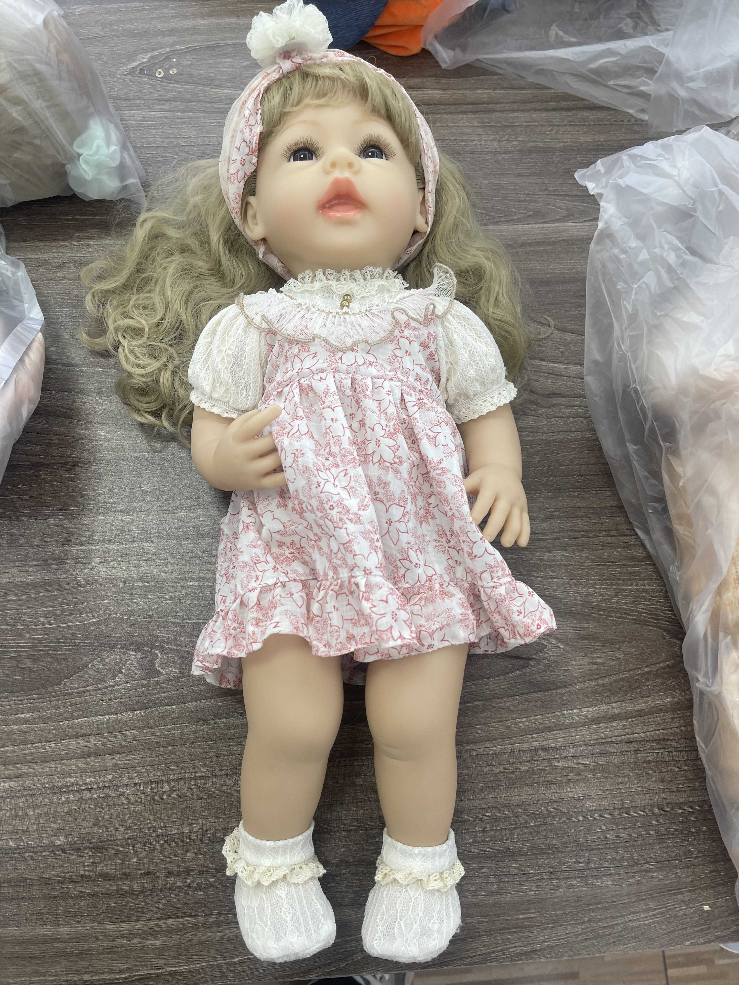 Кукла 55 см с магнитной соской, 18 шт/кор