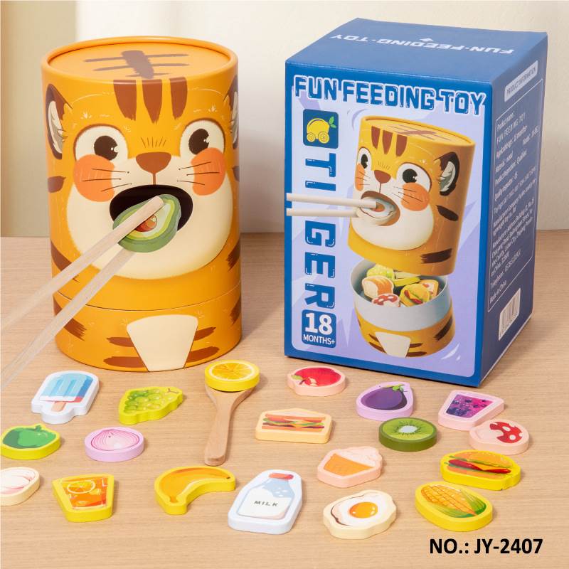 Деревянная игра "Кормление": развитие и познание